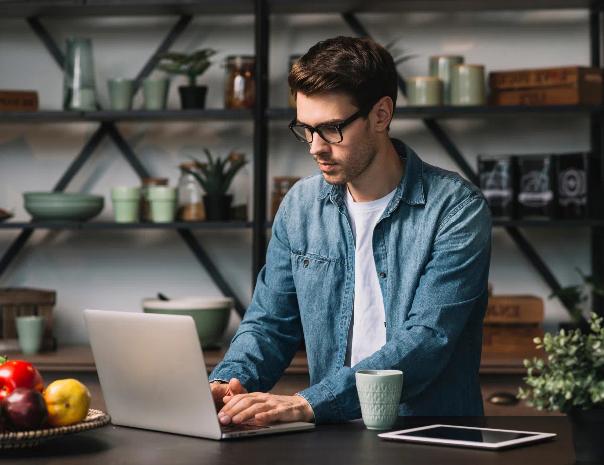 Tech pro 247, IT Services, Expert IT Support, Network & Cloud, Computer Repair, Laptop Screen Battery, Security System, IT Support, Computer Repair, CCTV, Data Recovery, Computer Repair, Laptop Screen